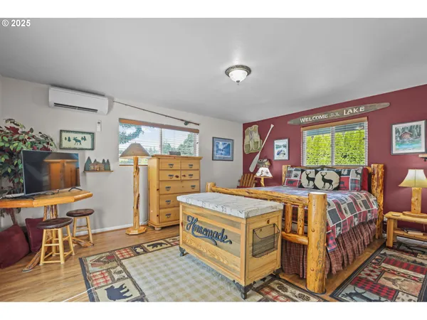 $1,500,000 | 2011 River Loop 1, Eugene, OR 97404