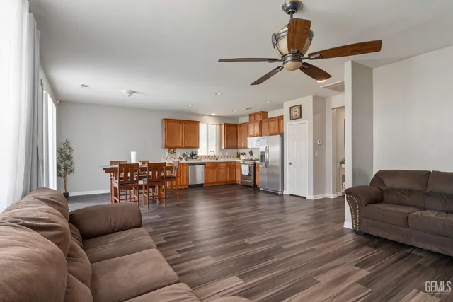 $399,900 | Undisclosed Address, Bakersfield, CA 93312