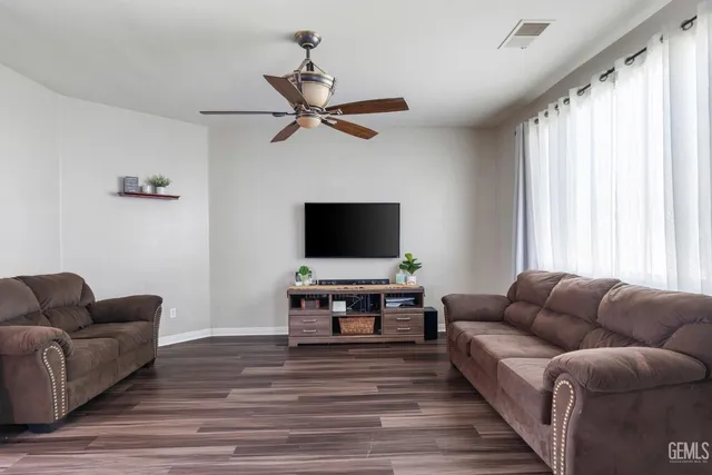 $399,900 | Undisclosed Address, Bakersfield, CA 93312