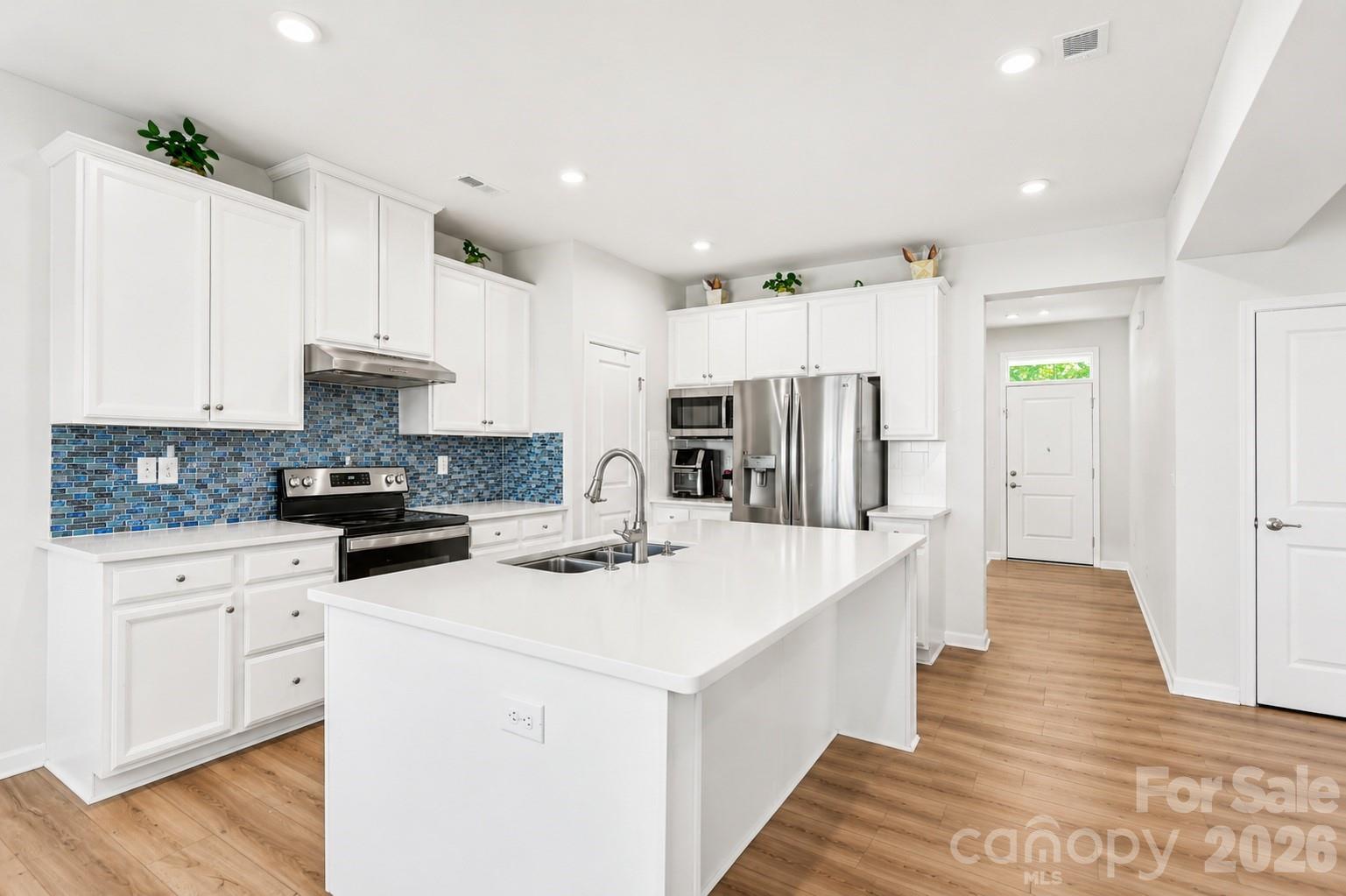 3243 Streamside Drive Davidson, NC 28036 - Photo 2 of 15