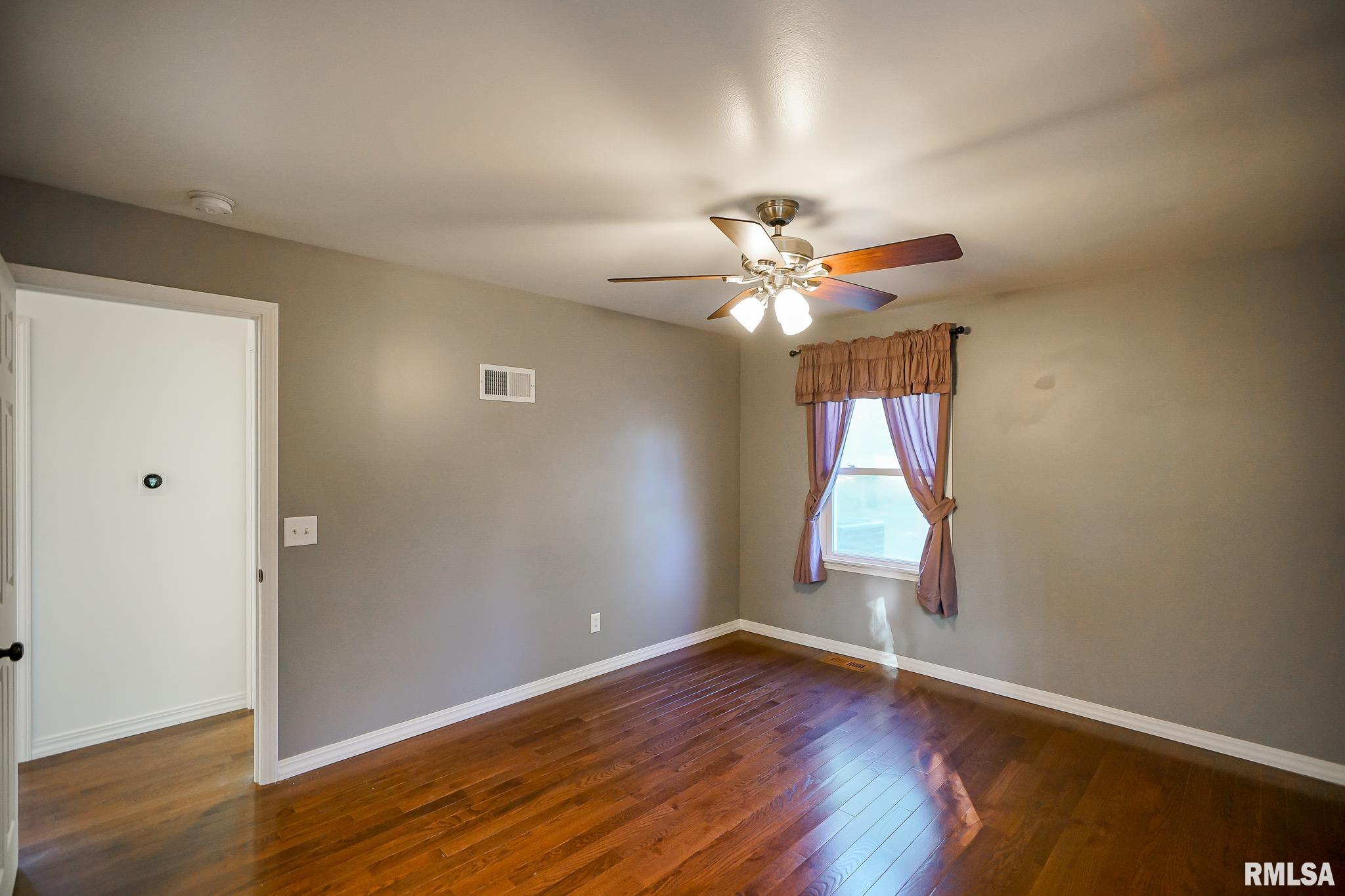 1634 West Alta Road Peoria, IL 61615 - Photo 36 of 63 Gallery Image 36