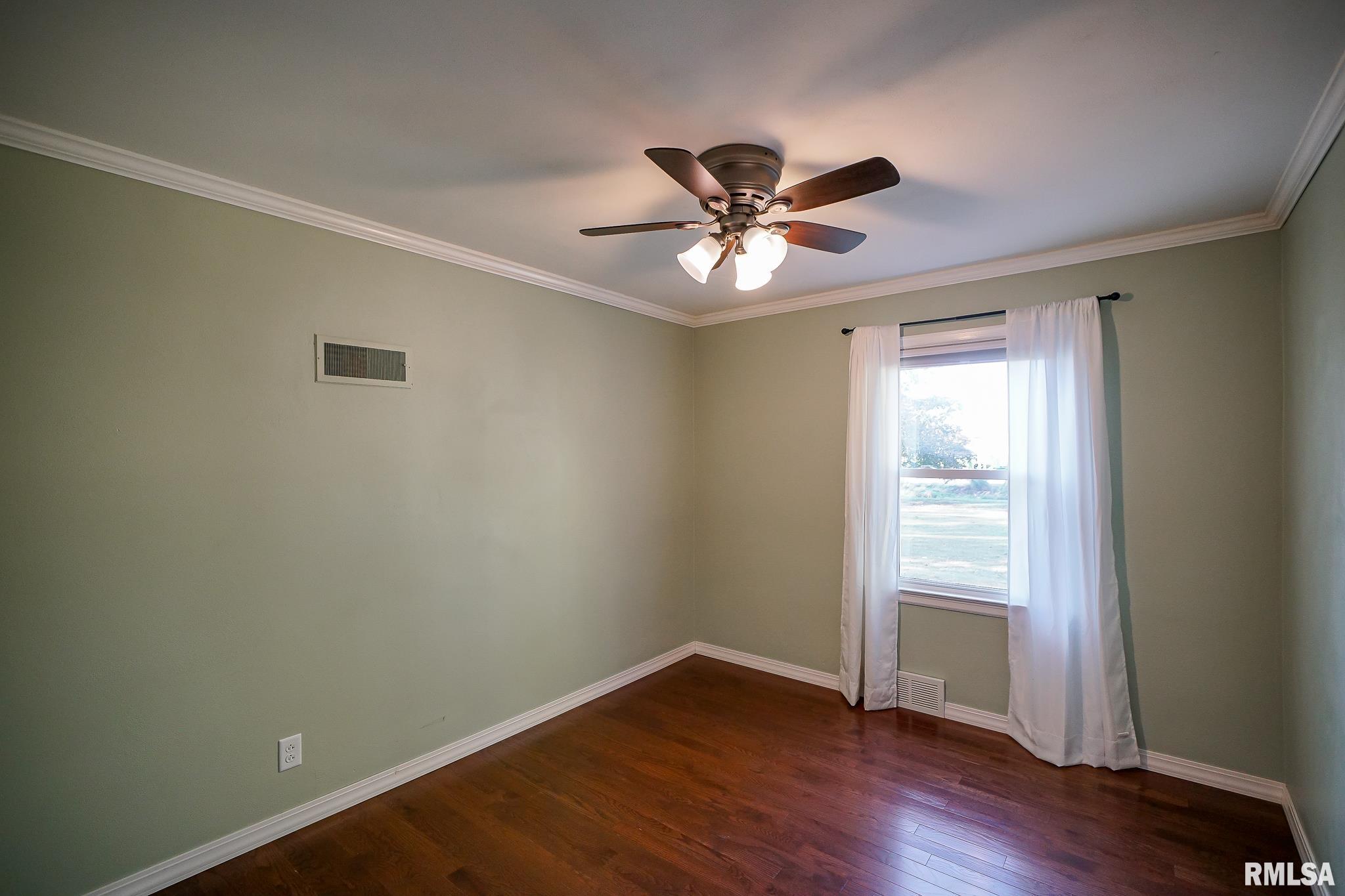 1634 West Alta Road Peoria, IL 61615 - Photo 38 of 63 Gallery Image 38