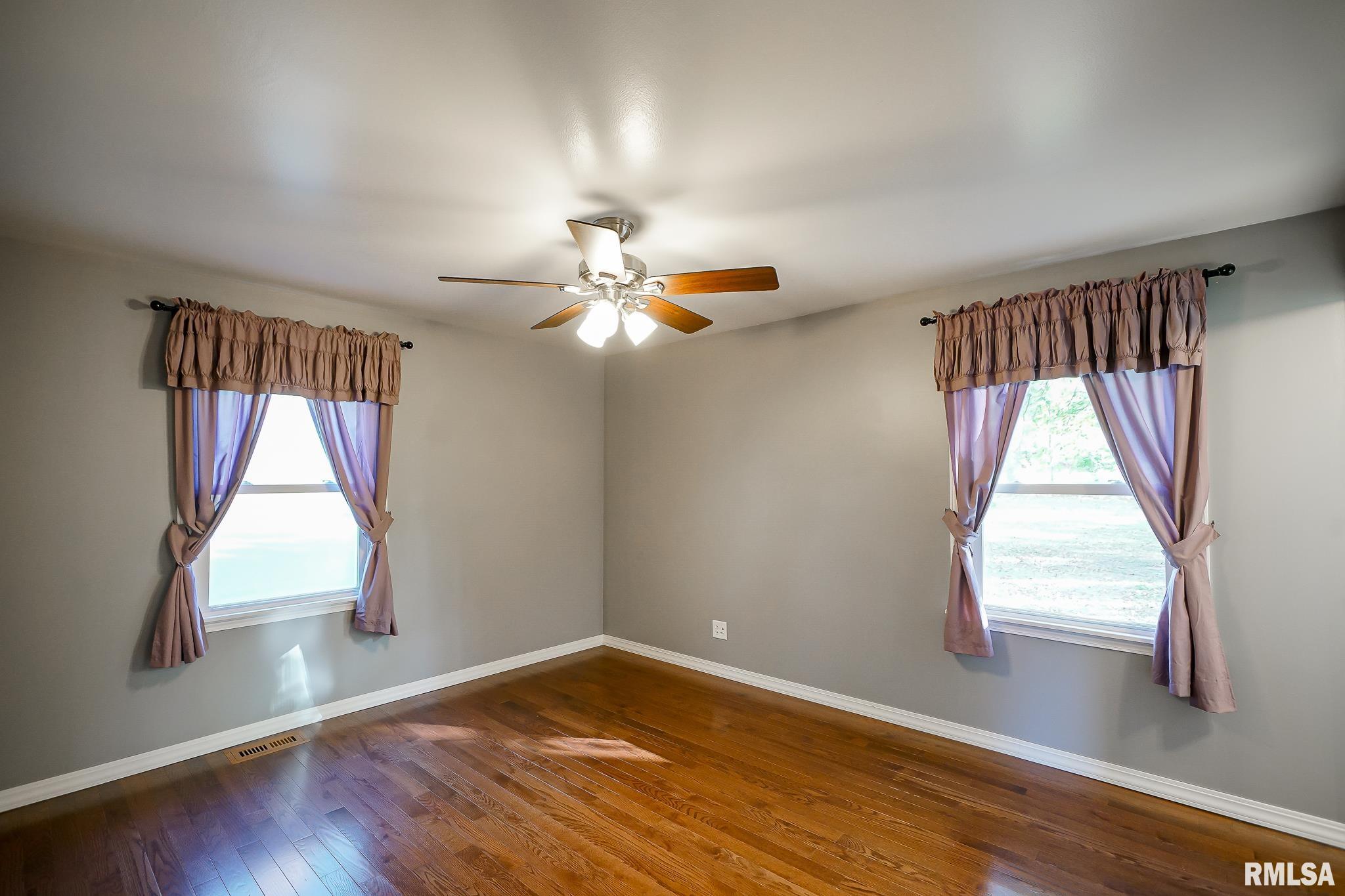 1634 West Alta Road Peoria, IL 61615 - Photo 44 of 63 Gallery Image 44