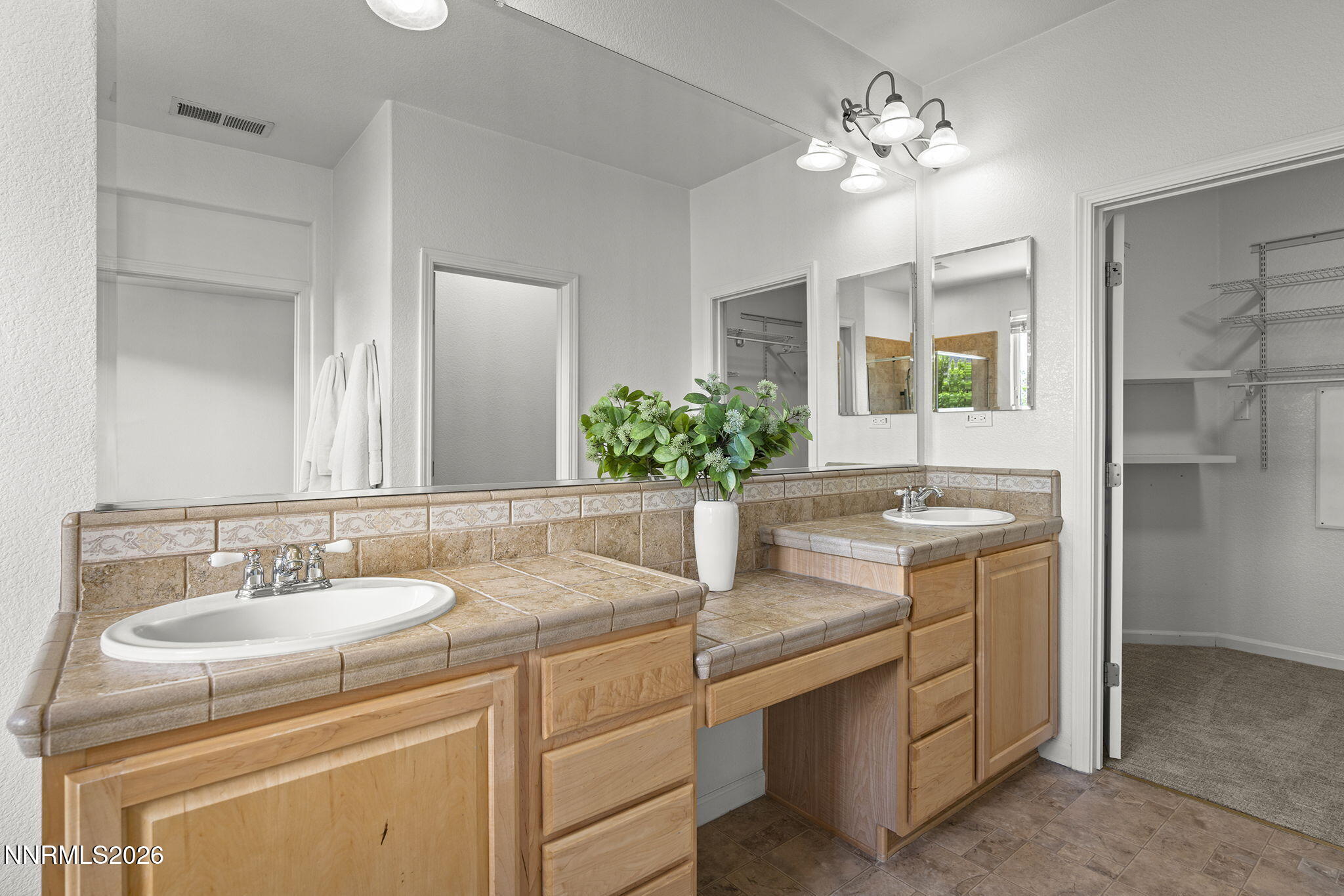 445 Sysonby Court Reno, NV 89521 - Photo 22 of 36 15-web-or-mls-_DSC0700