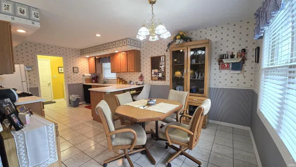 $254,900 | 2940 Nicole Drive, Evansville, IN 47711