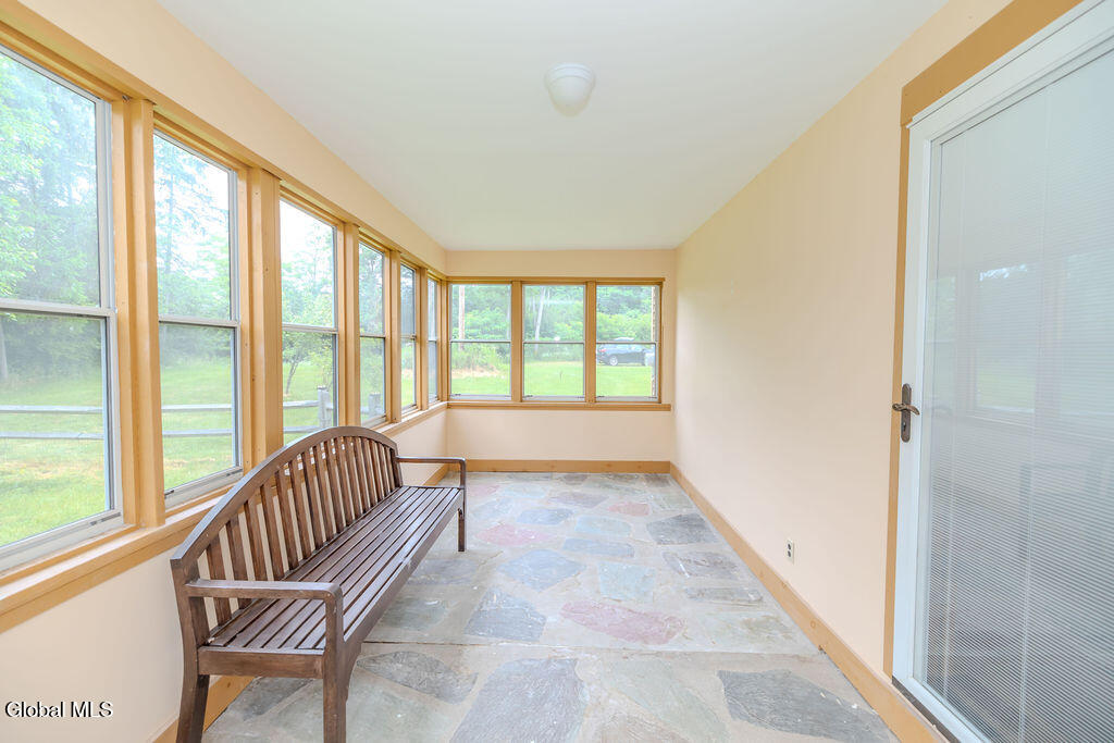 859 Putnam Road Rotterdam, NY 12306 - Photo 51 of 90 0S4A6914