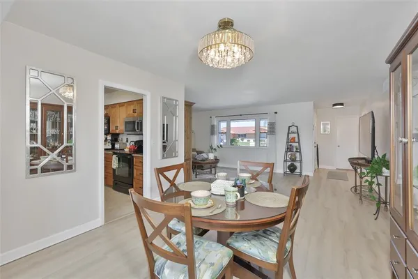 $408,000 | 1704 Danbury Drive, Sun City Center, FL 33573