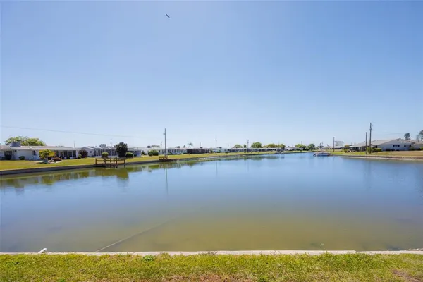 $408,000 | 1704 Danbury Drive, Sun City Center, FL 33573