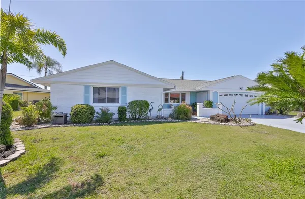 $408,000 | 1704 Danbury Drive, Sun City Center, FL 33573