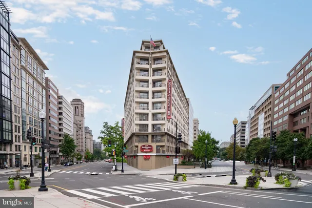 $1,950 | 1314 Massachusetts Avenue Northwest, Unit 608, Washington, DC 20005