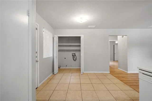 $1,025 | 211 Briarwood Drive, Unit A, Georgetown, TX 78628