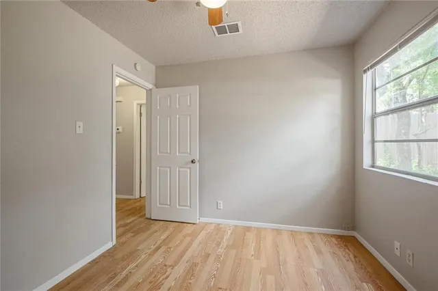 $1,025 | 211 Briarwood Drive, Unit A, Georgetown, TX 78628