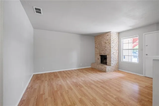 $1,025 | 211 Briarwood Drive, Unit A, Georgetown, TX 78628