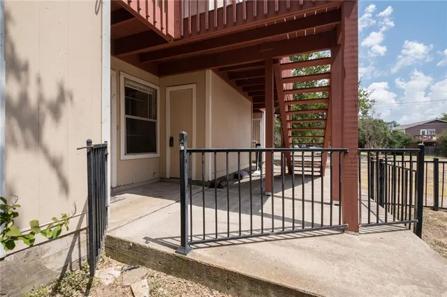 $1,025 | 211 Briarwood Drive, Unit A, Georgetown, TX 78628
