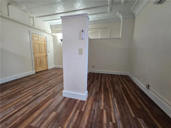$1,000 | 27 East Main Street, Unit 206, Waterloo, NY 13165