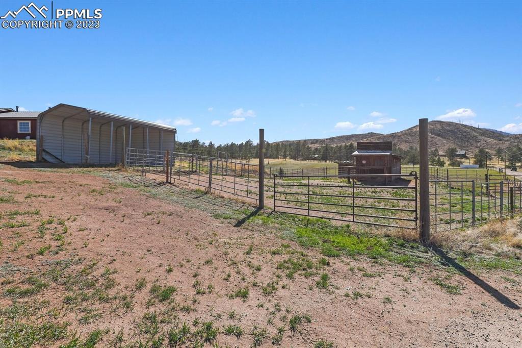 13771 South Hedi Road Sedalia, CO 80135 - Photo 33 of 49 a view of a backyard