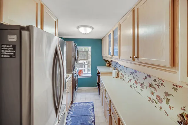 $775,000 | 9305 South Hoyne Avenue, Chicago, IL 60643