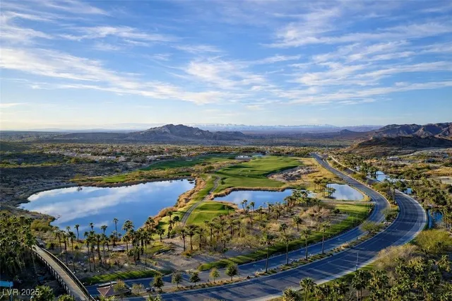 $1,950 | 1130 Scarlet Sparrow Street, Henderson, NV 89011