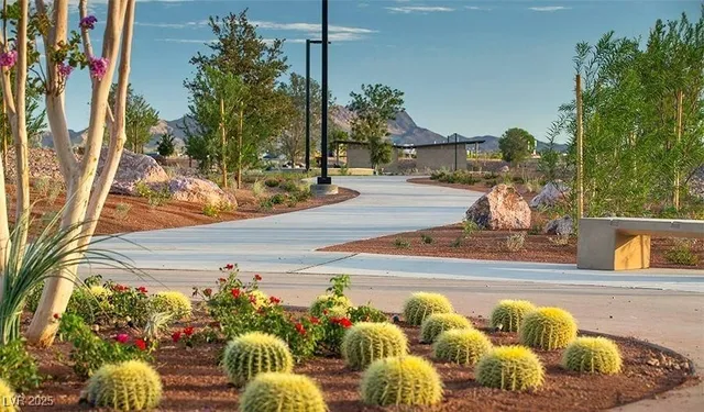 $1,950 | 1130 Scarlet Sparrow Street, Henderson, NV 89011