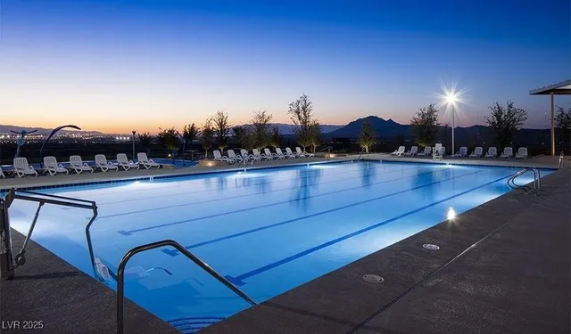 $1,950 | 1130 Scarlet Sparrow Street, Henderson, NV 89011