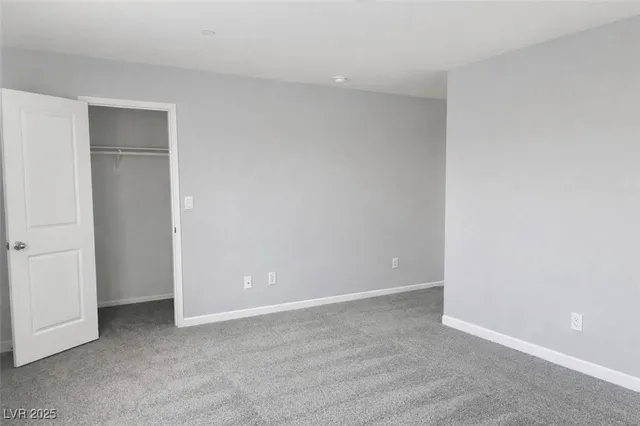 $1,950 | 1130 Scarlet Sparrow Street, Henderson, NV 89011