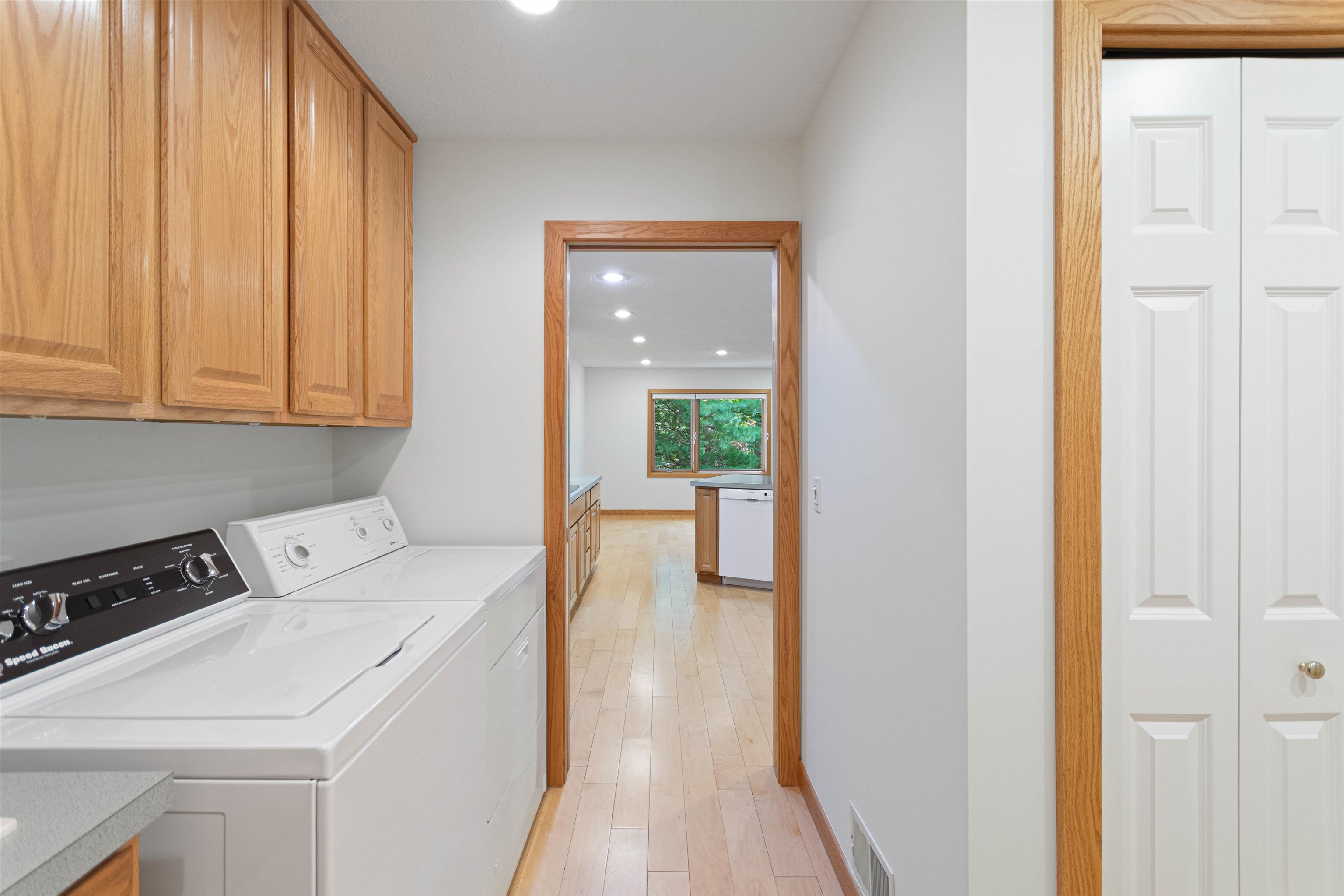 6756 Mission Ridge Traverse City, MI 49686 - Photo 20 of 47 1938429-7f3722b8-263d-4c7b-a03c-04b36e5e4c33.JPG