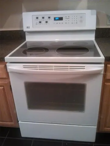 $1,750 | 5979 Westgate Drive, Unit 1022, Orlando, FL 32835