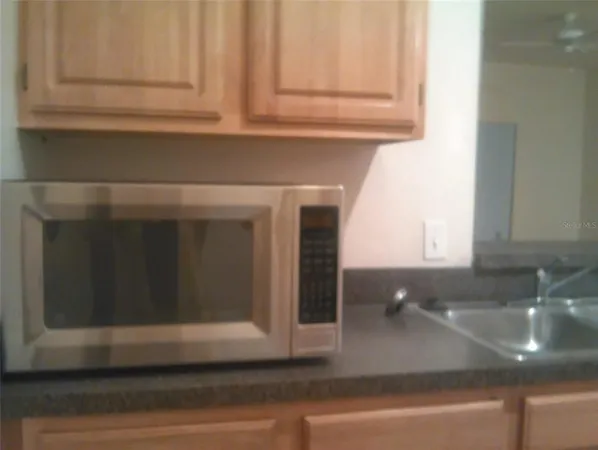 $1,750 | 5979 Westgate Drive, Unit 1022, Orlando, FL 32835