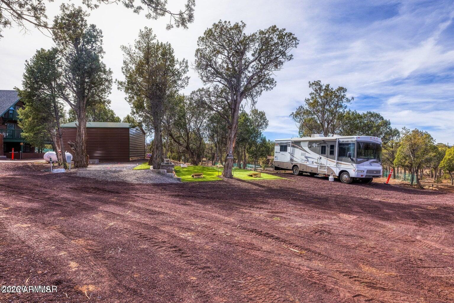 2137 Graphite Road Clay Springs, AZ 85923 - Photo 33 of 48 Gallery Image 33