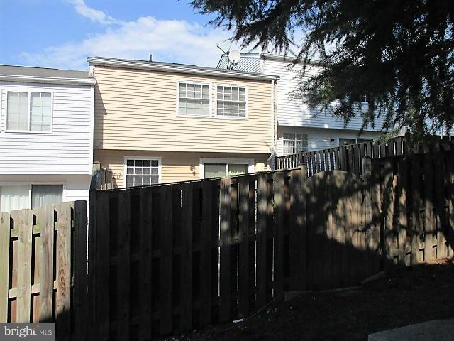 6238 Hillside Road Springfield, VA 22152 - Photo 17 of 17 Exterior (Rear)