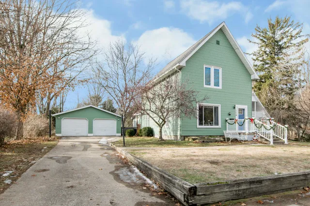 $360,000 | 266 Bailey Avenue, South Haven, MI 49090