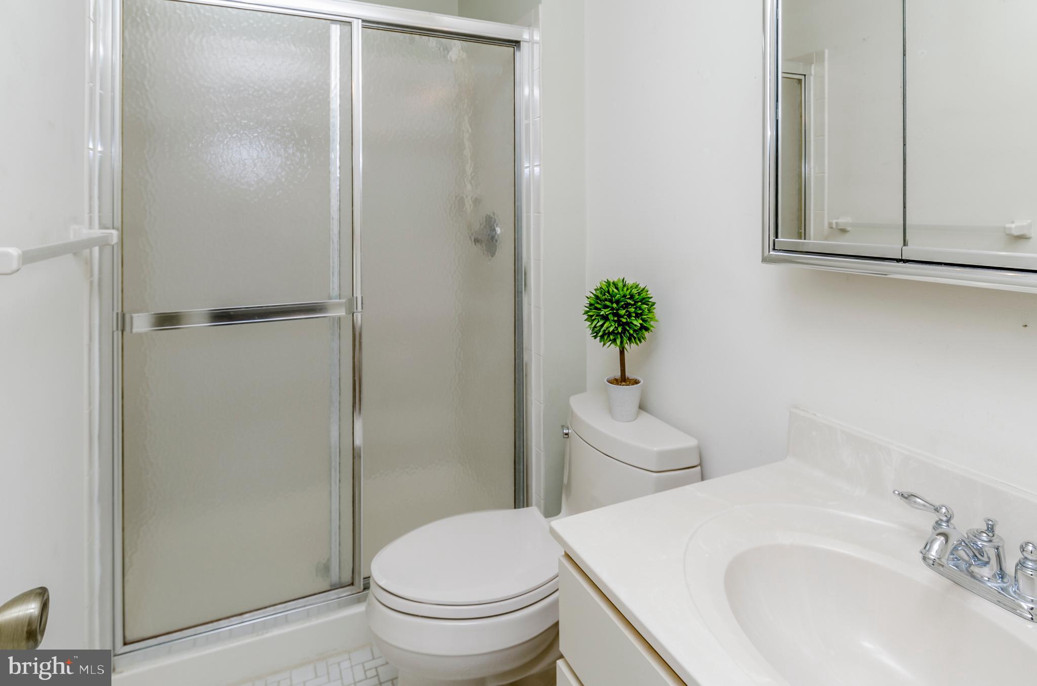 28 Adele Court Lawrence Township, NJ 08648 - Photo 17 of 23