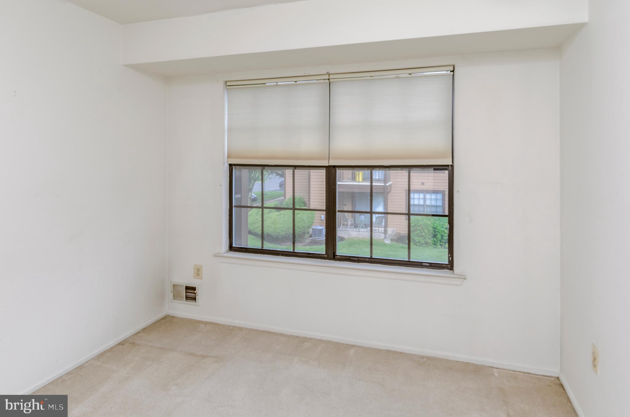 28 Adele Court Lawrence Township, NJ 08648 - Photo 18 of 23