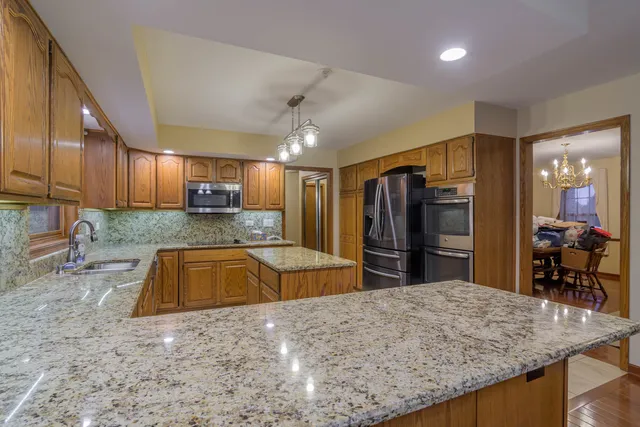 $560,000 | 1995 Salem Road, Elgin, IL 60123