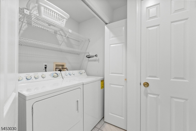 239 Westervelt Lane Mahwah, NJ 07430 - Photo 22 of 50 Gallery Image 22