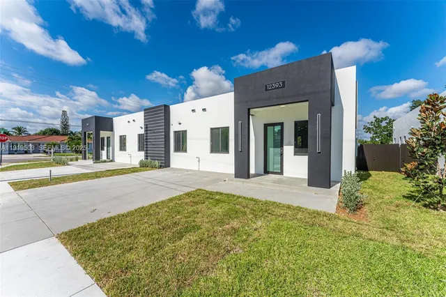 $474,900 | 12393 Southwest 220th Street, Miami, FL 33170