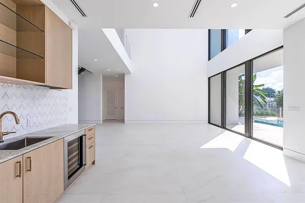 $6,495,000 | 2612 Northeast 4th Street, Pompano Beach, FL 33062