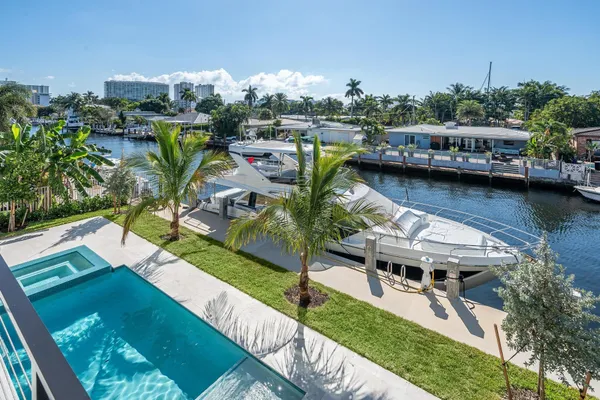 $6,495,000 | 2612 Northeast 4th Street, Pompano Beach, FL 33062