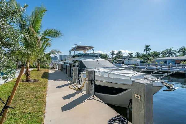 $6,495,000 | 2612 Northeast 4th Street, Pompano Beach, FL 33062