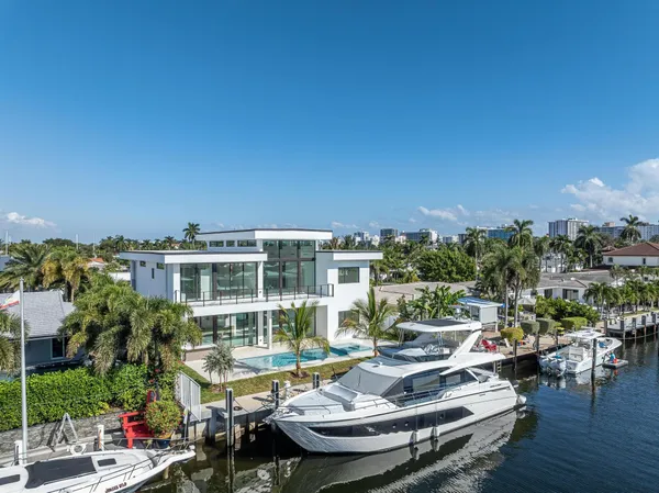 $6,495,000 | 2612 Northeast 4th Street, Pompano Beach, FL 33062