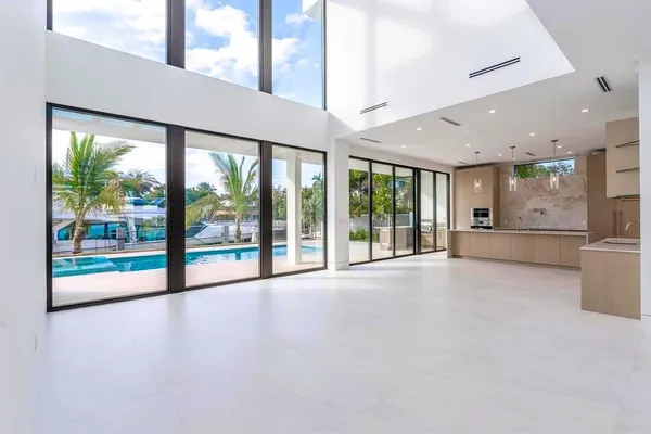 $6,495,000 | 2612 Northeast 4th Street, Pompano Beach, FL 33062