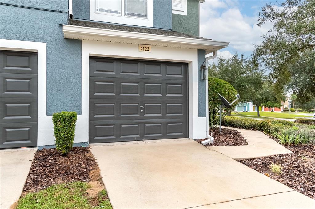 4122 Southwest 54th Circle Ocala, FL 34474 - Photo 3 of 47 a view of a entryway door front of house