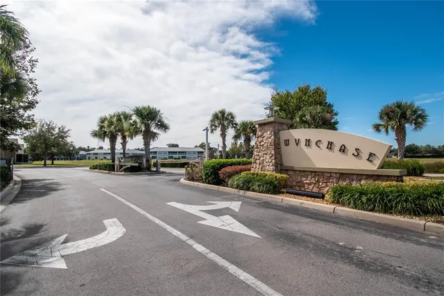 a view of a tennis court