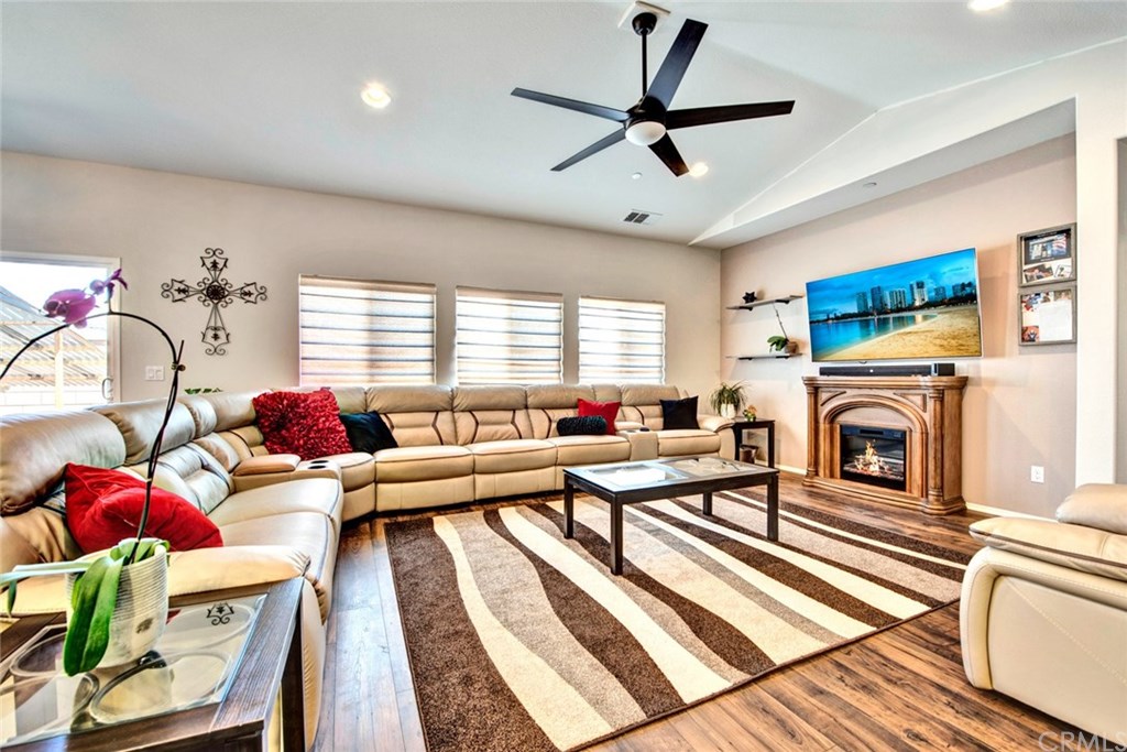 3254 Sunset Way Riverside, CA 92509 - Photo 1 of 1