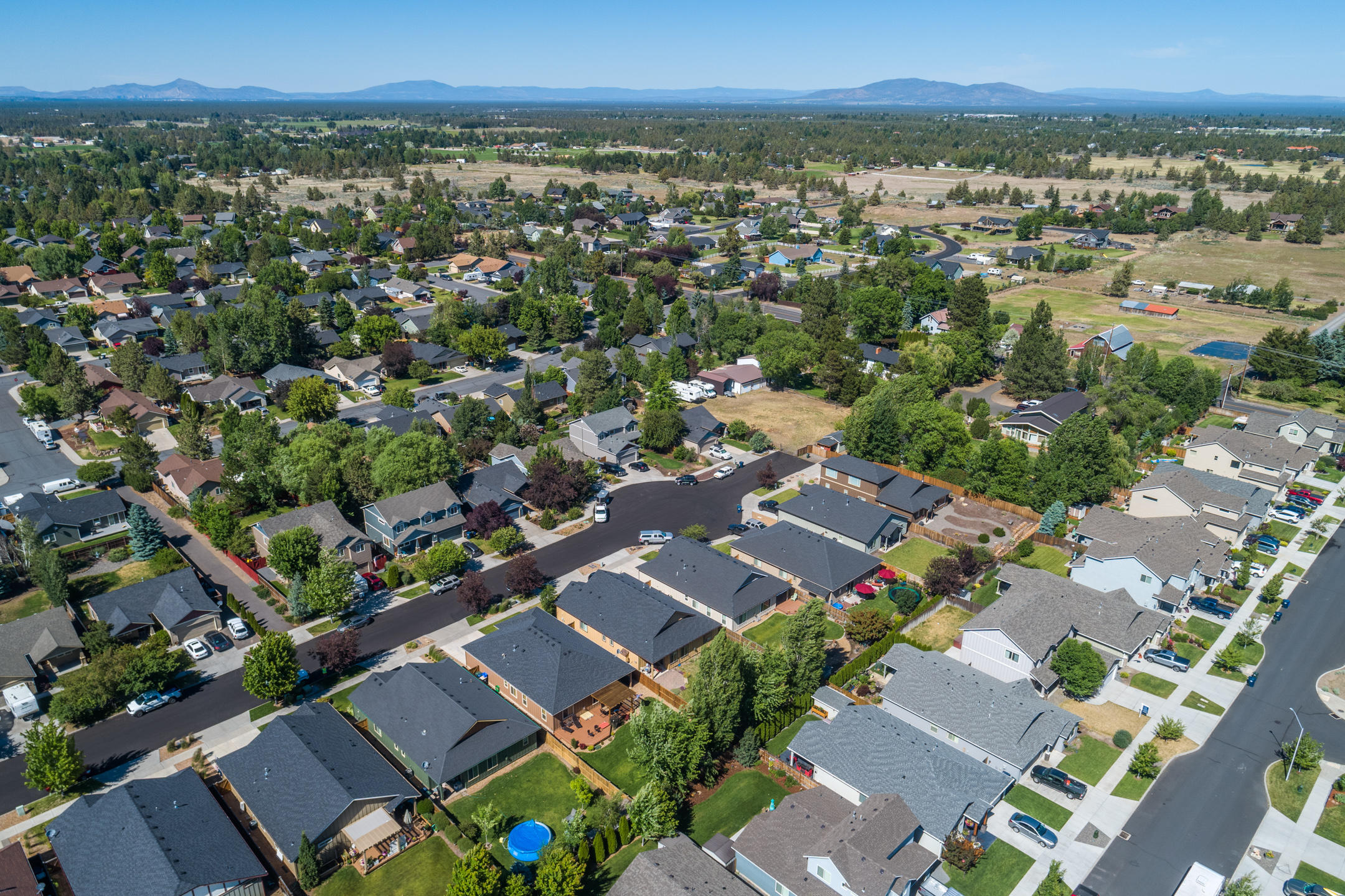 3155 Yellow Ribbon Drive Bend, OR 97701 - Photo 28 of 30 2020_06_26_3155_ne_yellow_ribbon_dr-44