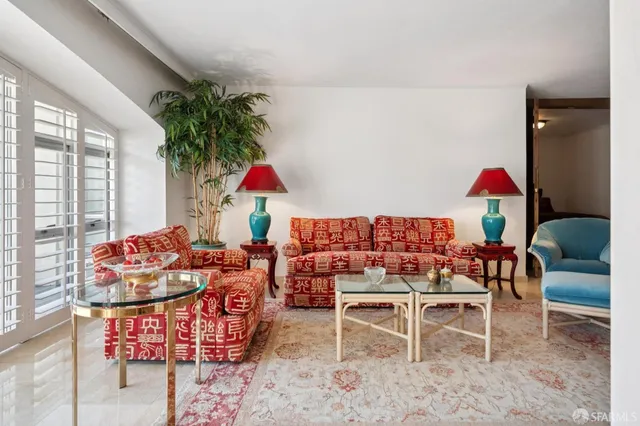 a picture of a city view