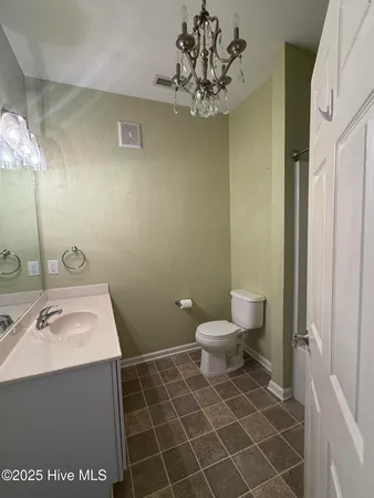 $1,600 | 2231 Locksley Woods Drive, Unit A, Greenville, NC 27858
