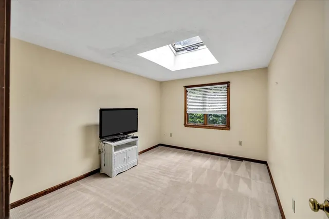 $695,000 | 9 North Way, Mashpee, MA 02649