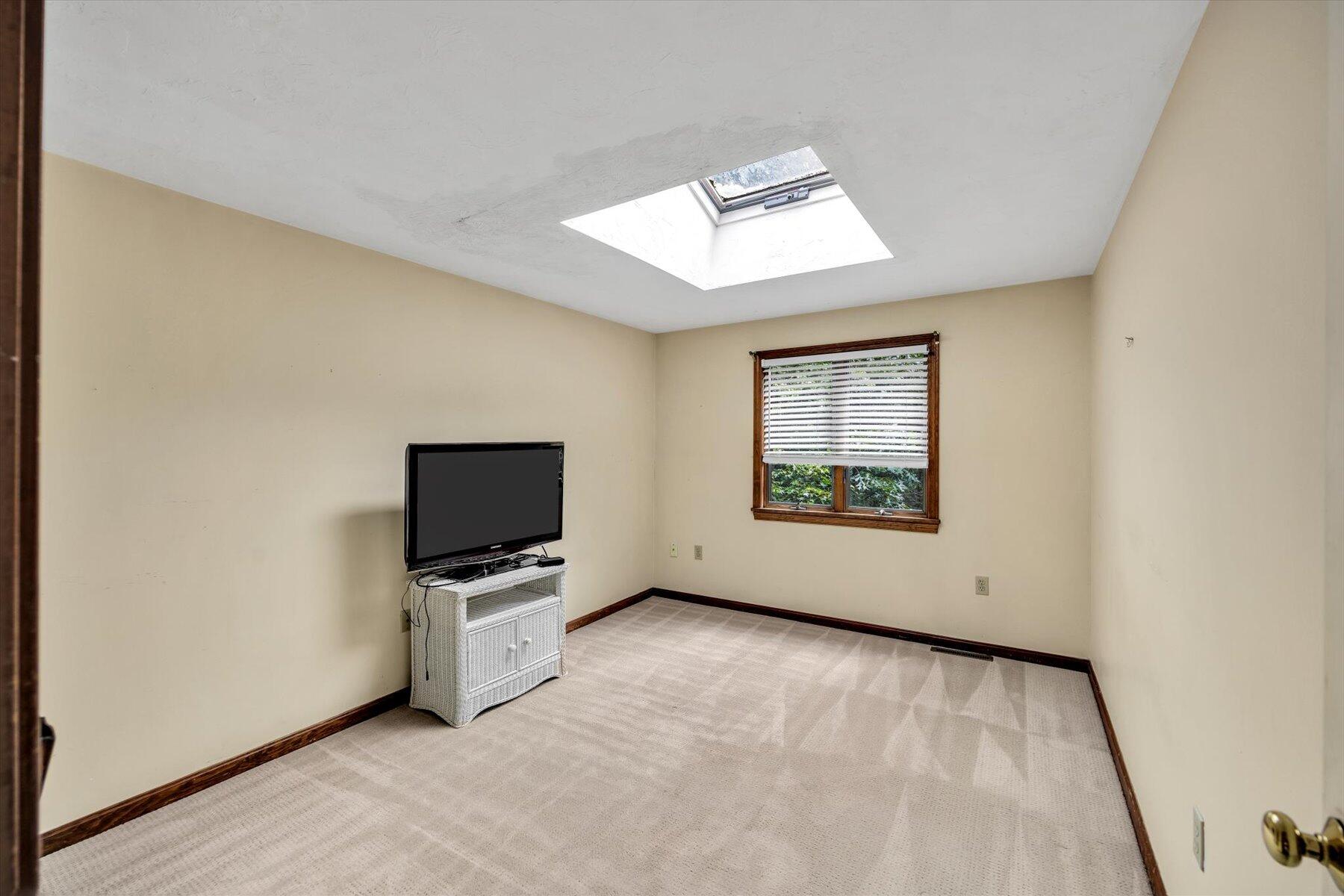 9 North Way Mashpee, MA 02649 - Photo 16 of 31 5-889A6890