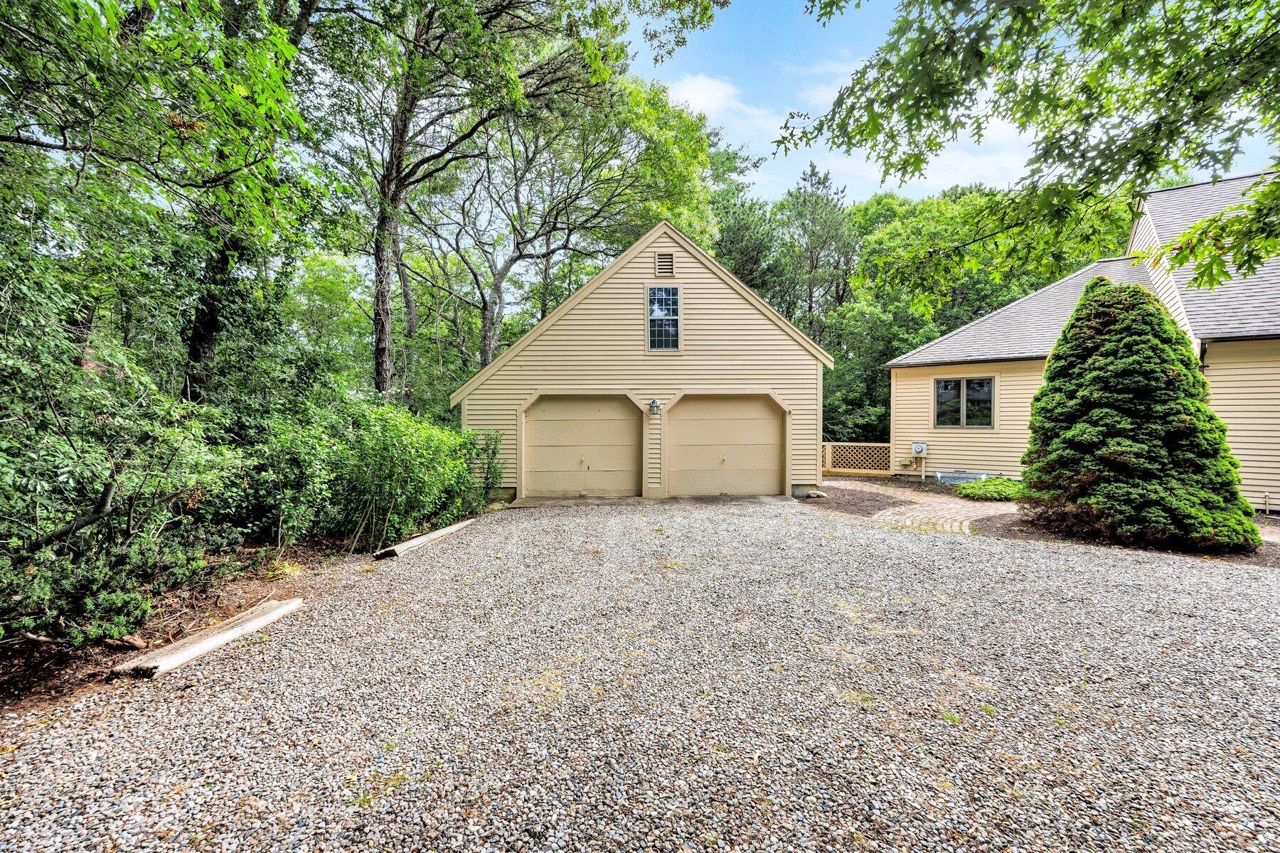 9 North Way Mashpee, MA 02649 - Photo 22 of 31 889A6940